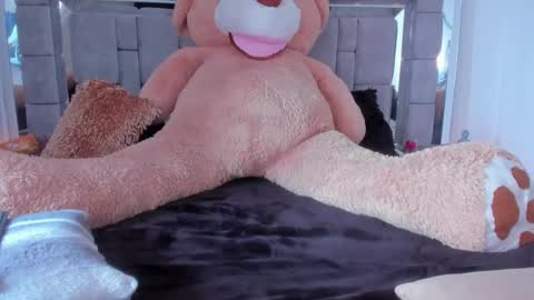 Snapshot of gabriela_montess chatting on 12.07.24 Gabriela Montes online show from 12.07.24