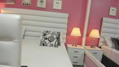 Gabriela salgado online show from 01.27.25