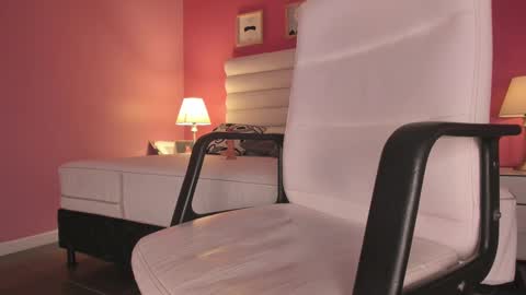 Gabriela salgado online show from 02.12.25