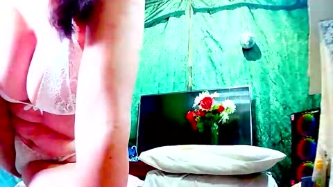 Gabriella Lopez online show from 10.06.25