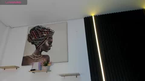 Snapshot of gabrielaa_miller_ chatting on 10.28.25 gabrielaa_miller_ online show from 10.28.25