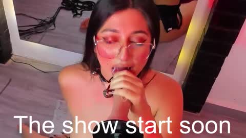 Gabriela Kassi online show from 10.06.25