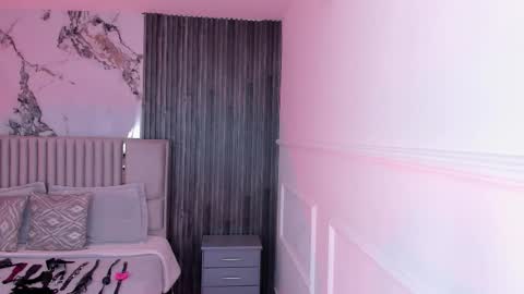 Gabriela Kassi online show from 03.11.26