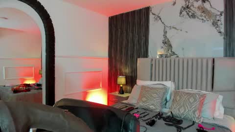 Gabriela Kassi online show from 06.26.26