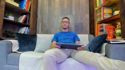 gabrieldraven online show from 09.22.25