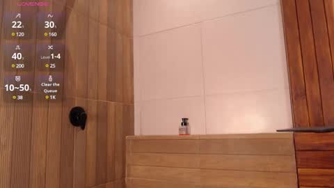 Snapshot of gabriell_ramirez_ chatting on 02.21.25 gabriell_ramirez_ online show from 02.21.25