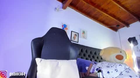 Snapshot of gabriiieela_ chatting on 02.22.25 Sara online show from 02.22.25