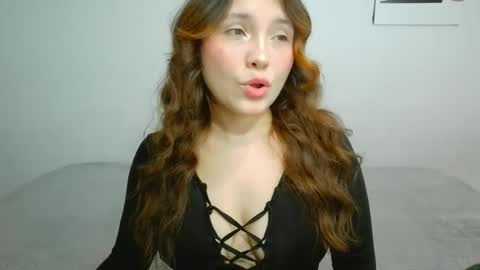 Snapshot of gaby_evans2 chatting on 10.13.25 gabriela online show from 10.13.25