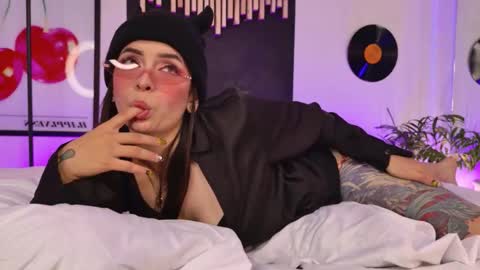 Gaby  online show from 11.07.25