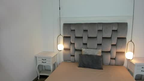 GABRIELA  online show from 11.21.25