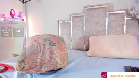 gabyyjones online show from 11.05.25