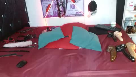 Snapshot of gael_hot03 chatting on 03.19.26 gael hot online show from 03.19.26