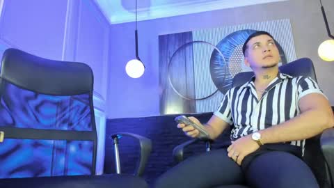 Gael Williams online show from 01.20.25