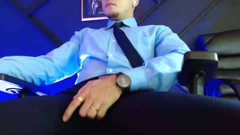 Gael Williams online show from 02.21.25