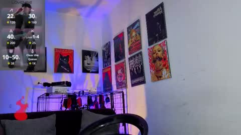 Snapshot of gaeloconner chatting on 11.05.25 Gael Conner online show from 11.05.25