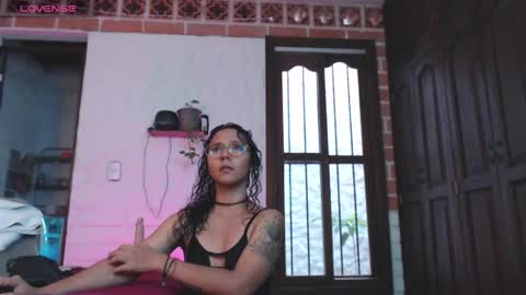 Lenna 3 online show from 03.25.26