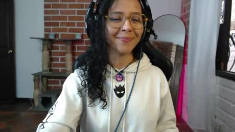 Snapshot of gaia_333 chatting on 06.07.26 Lenna 3 online show from 06.07.26