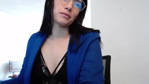 Snapshot of gaitan4 chatting on 01.15.25 gaitan4 online show from 01.15.25