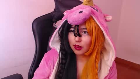 Kate 3 online show from 09.15.25