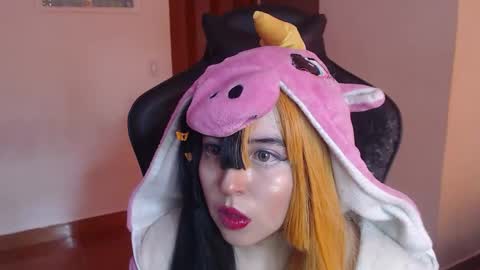 Snapshot of gakomenoshida chatting on 03.04.26 Kate 3 online show from 03.04.26