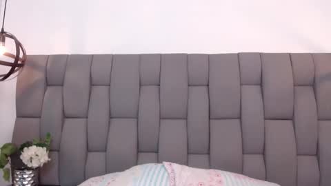 gallanaya online show from 11.27.25