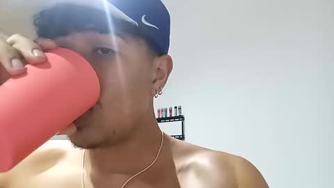 Snapshot of galvis_bbc chatting on 10.20.25 galvis_bbc online show from 10.20.25