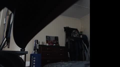 HOT  online show from 12.14.24