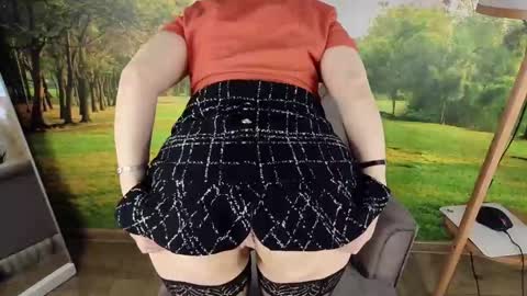 Snapshot of gardner_ava chatting on 02.24.25 Ava online show from 02.24.25