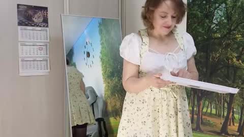 Snapshot of gardner_ava chatting on 03.04.25 Ava online show from 03.04.25