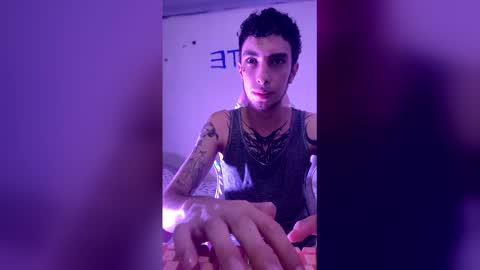 Elio  b online show from 05.11.26