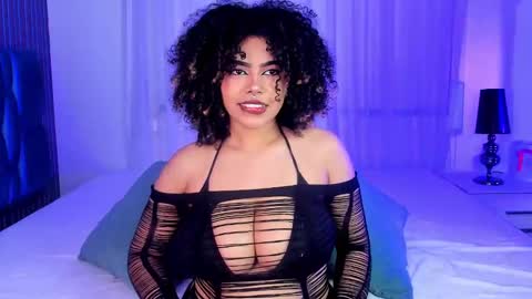 garnet  online show from 03.07.25