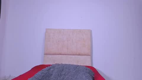 gatita13333321 online show from 02.17.25