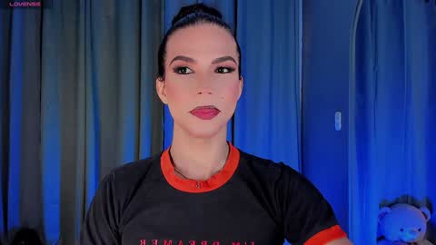 Vnecis Marn online show from 01.15.25