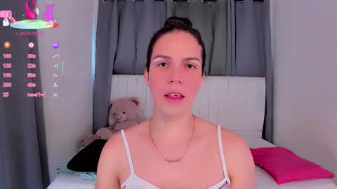 Vnecis Marn online show from 03.04.26