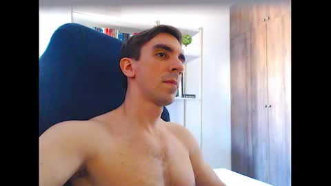 gatosarado23 online show from 10.23.25