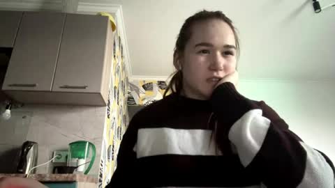 Lana online show from 04.22.26