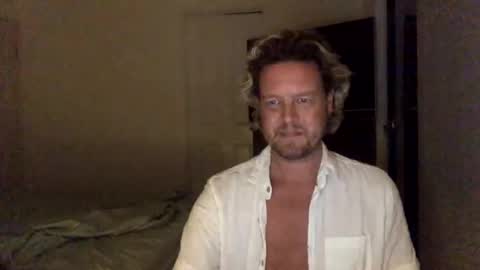 gcsurfer81 online show from 12.04.24