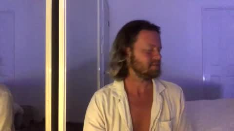 gcsurfer81 online show from 10.21.25