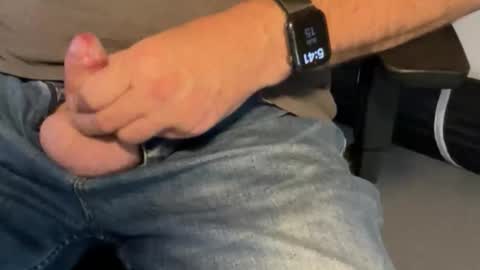 Snapshot of geelongguy chatting on 03.15.26 Chris online show from 03.15.26