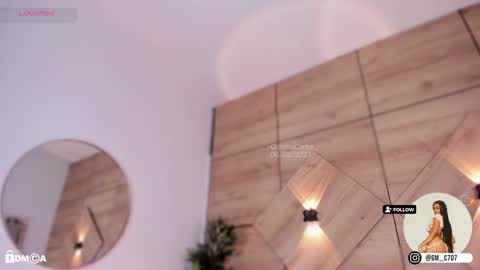 Snapshot of gemmacarter_ chatting on 02.06.25 online show from 02.06.25