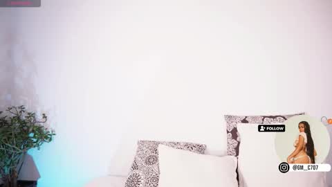 Snapshot of gemmacarter_ chatting on 11.20.25 online show from 11.20.25