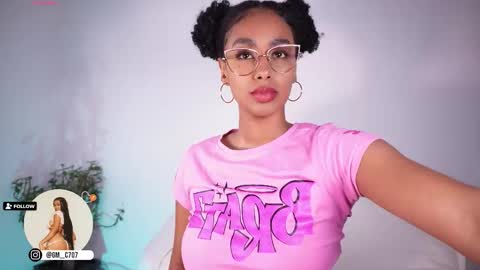 Snapshot of gemmacarter_ chatting on 02.11.26 online show from 02.11.26