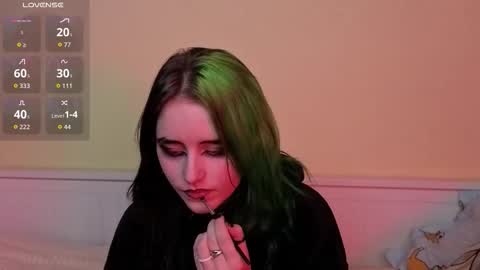 Snapshot of gemmafulwood chatting on 09.24.25 Ilona online show from 09.24.25