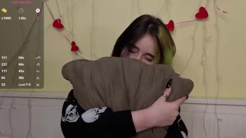 Snapshot of gemmafulwood chatting on 10.17.25 Ilona online show from 10.17.25