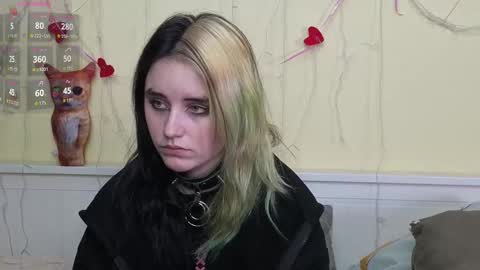 Snapshot of gemmafulwood chatting on 10.28.25 Ilona online show from 10.28.25