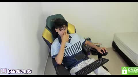 Snapshot of gendo_05 chatting on 07.14.26 GENDO online show from 07.14.26