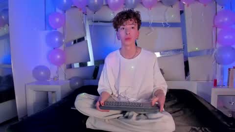 Genesis online show from 10.27.25