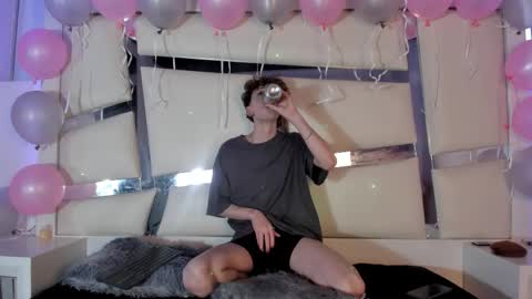 Genesis online show from 10.31.25