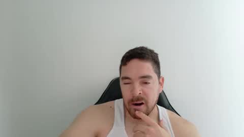 genesis_wb online show from 10.02.25