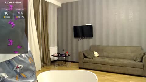 genev__ievee online show from 06.13.26